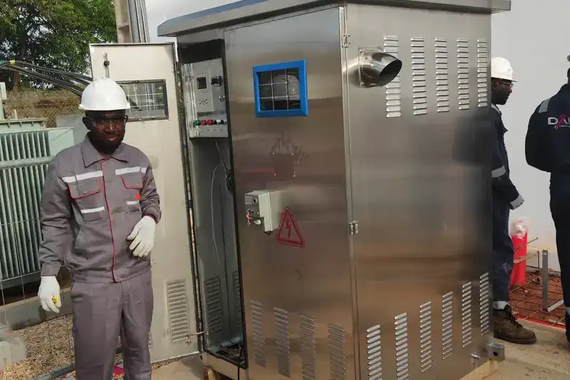 Electrical distribution cabinet application