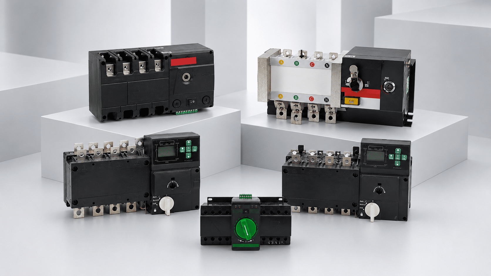 SENTOP automatic and manual transfer switches for equipment power systems